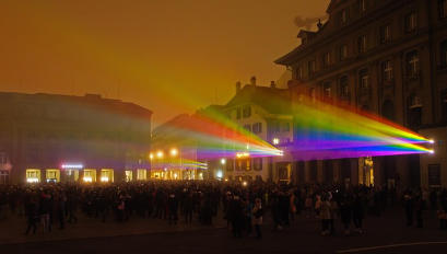 Core Differences Between Laser Lights and Ordinary Lights: Understand the Differences in One Article